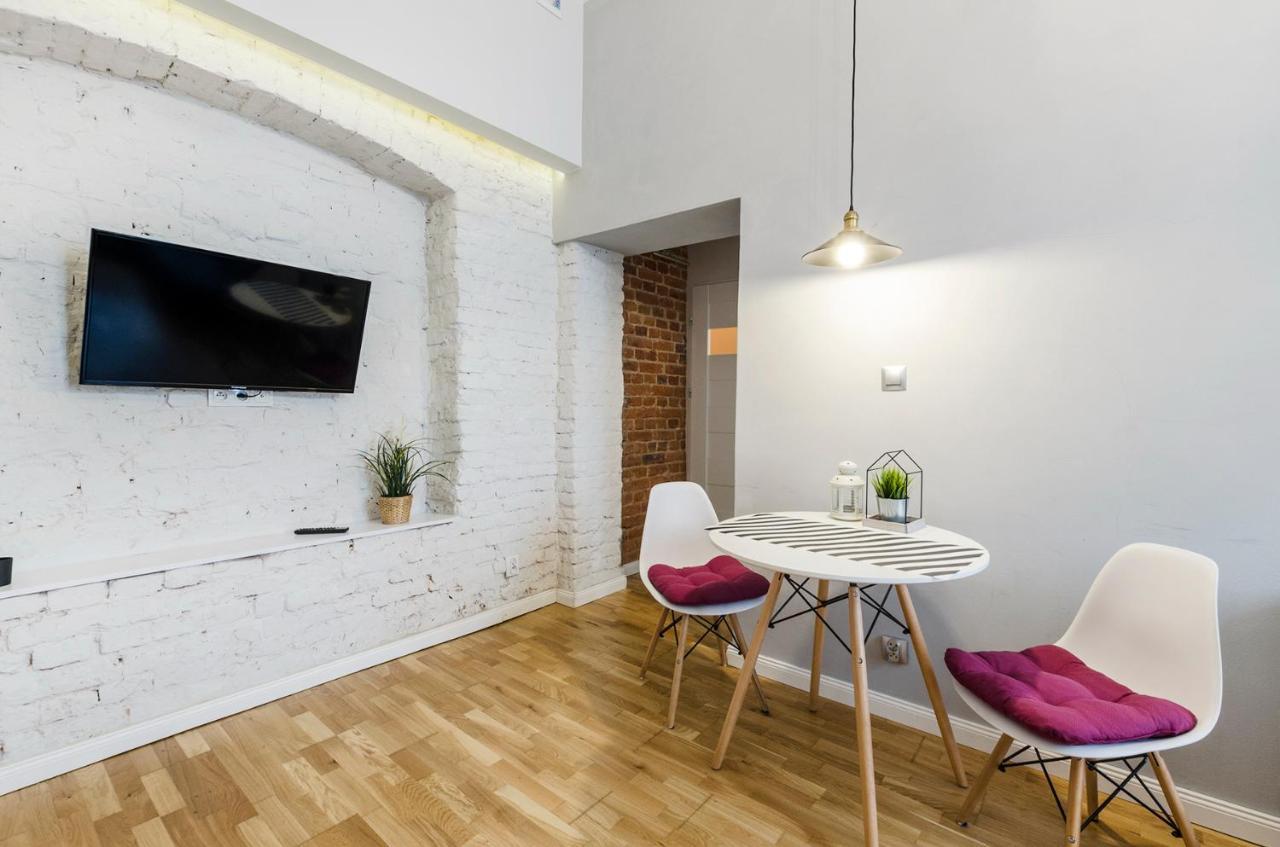 Standard Apartment On 6 Sierpnia Lodz  Exterior photo